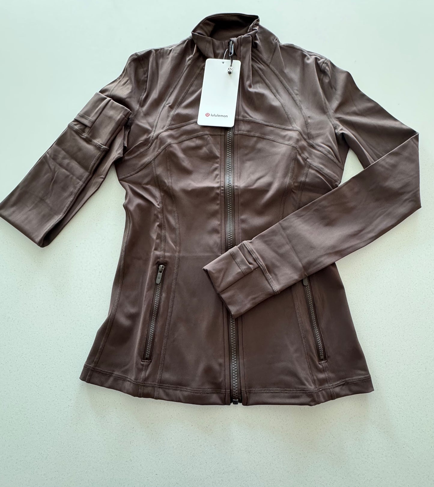 Define 2-Piece Set — Brown