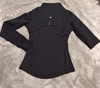 STANDARD BLACK I NWT  🏷️ I  LuLuLemon Athletica Define Women’s 2-Piece Set