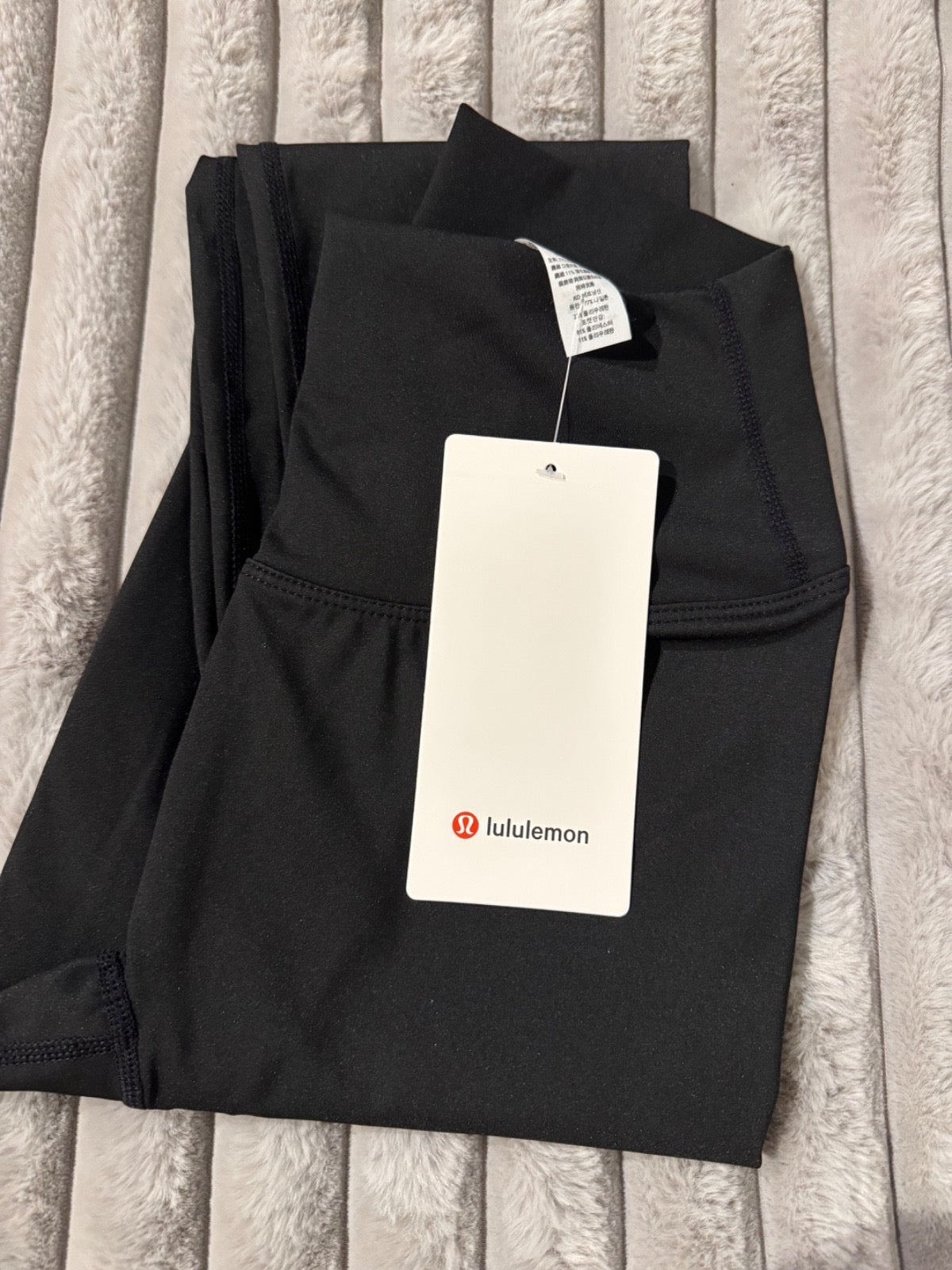 Align High-Rise Leggings 25" — Black